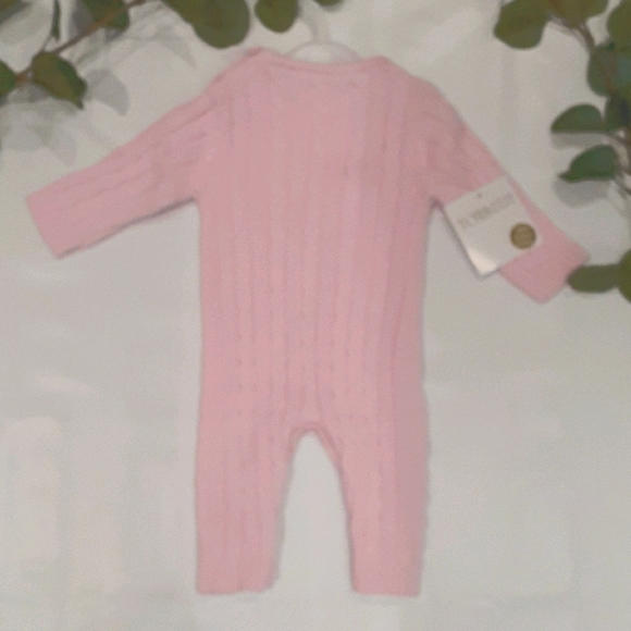 BNWT TOTS Fifth Avenue baby Pink bodysuit.3-6M - Picture 2 of 8